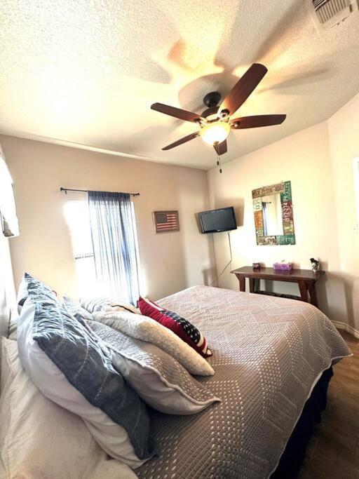 Guadalupe Getaway Apartment นิวบราวน์เฟลส์ ภายนอก รูปภาพ